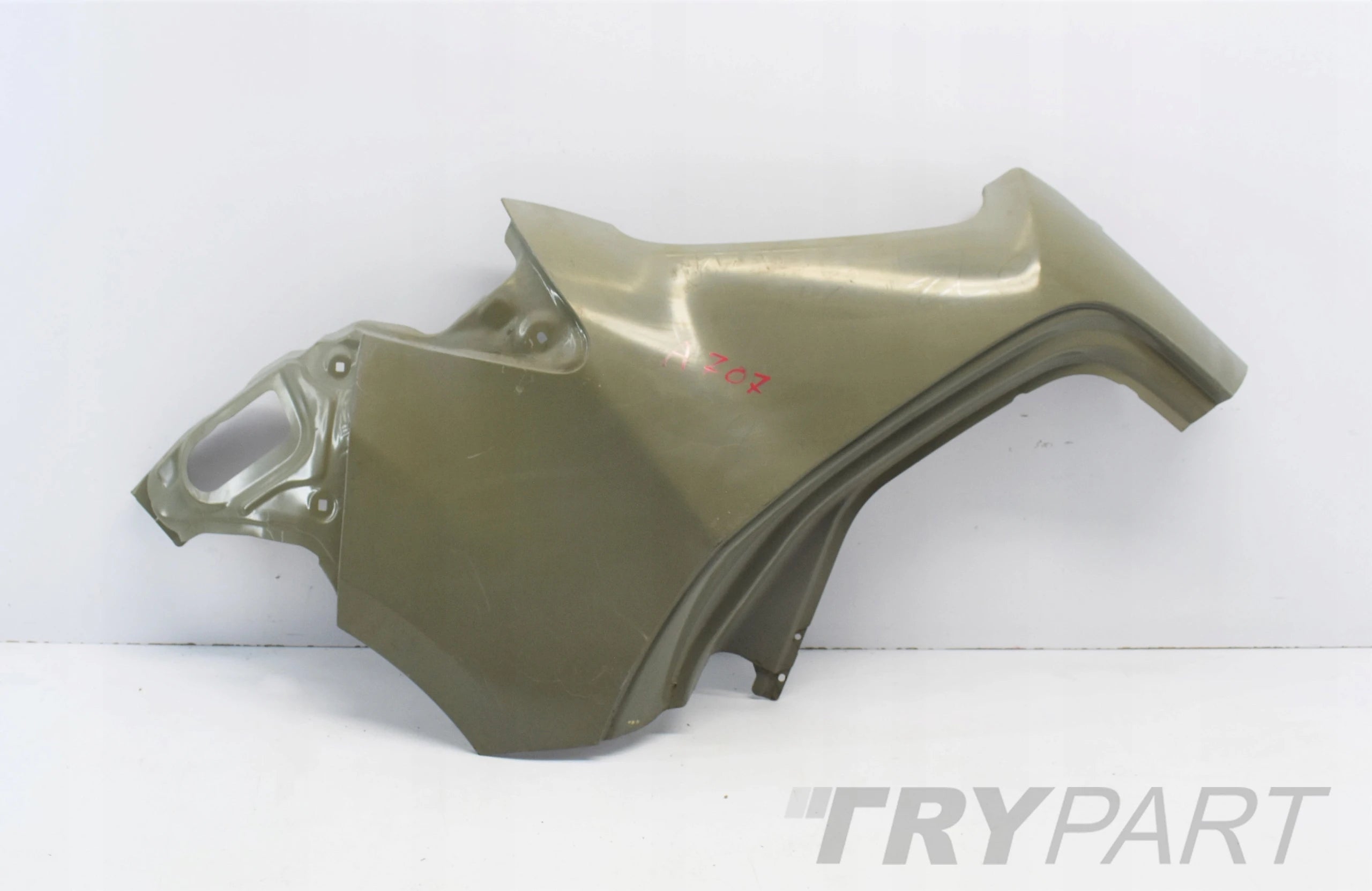TOYOTA YARIS III REAR RIGHT FENDER ORG NEW