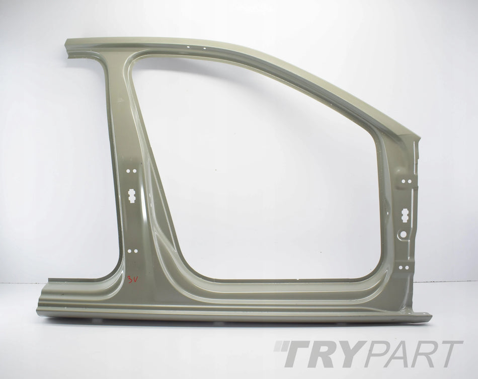 SUPERB III 3V RIGHT SILL PANEL COVER FRAME ORG NEW