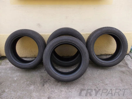 GOODYEAR ULTRA GRIP RUNFLAT RSC tires