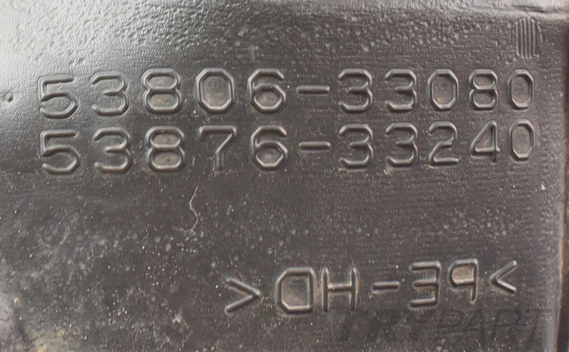 TOYOTA CAMRY VII LEFT FRONT FENDER LINER ORG