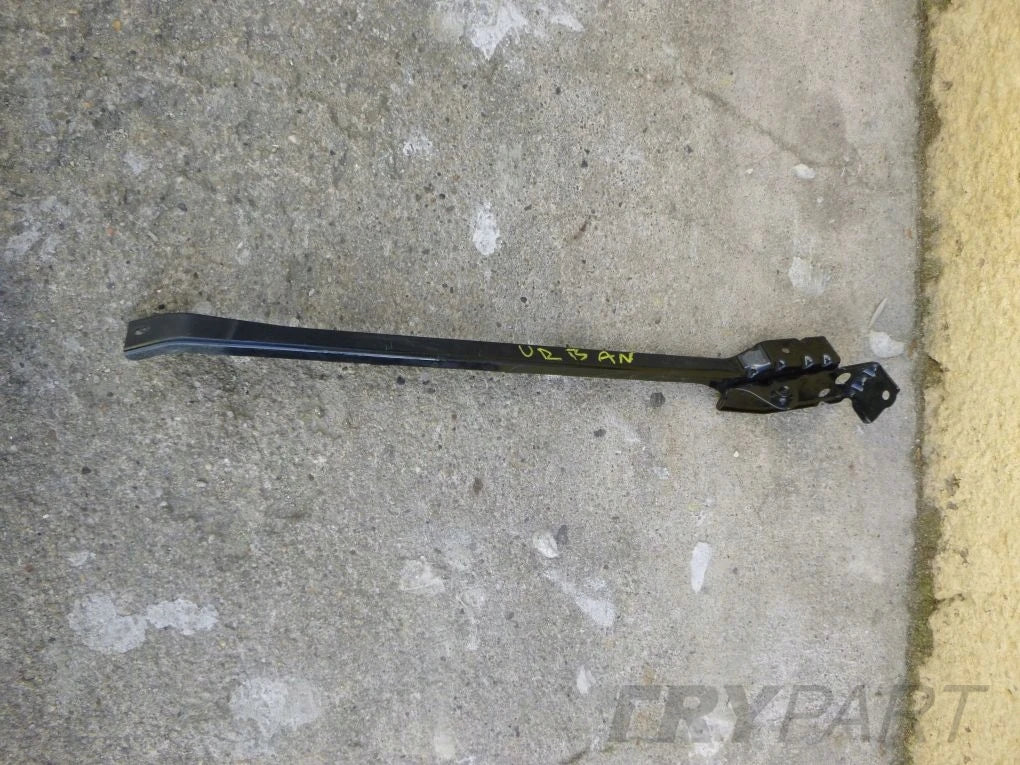 TOYOTA URBAN CRUISER front bumper bracket