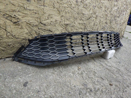 TOYOTA C-HR CHR LIFT GR 18- FRONT BUMPER GRILLE