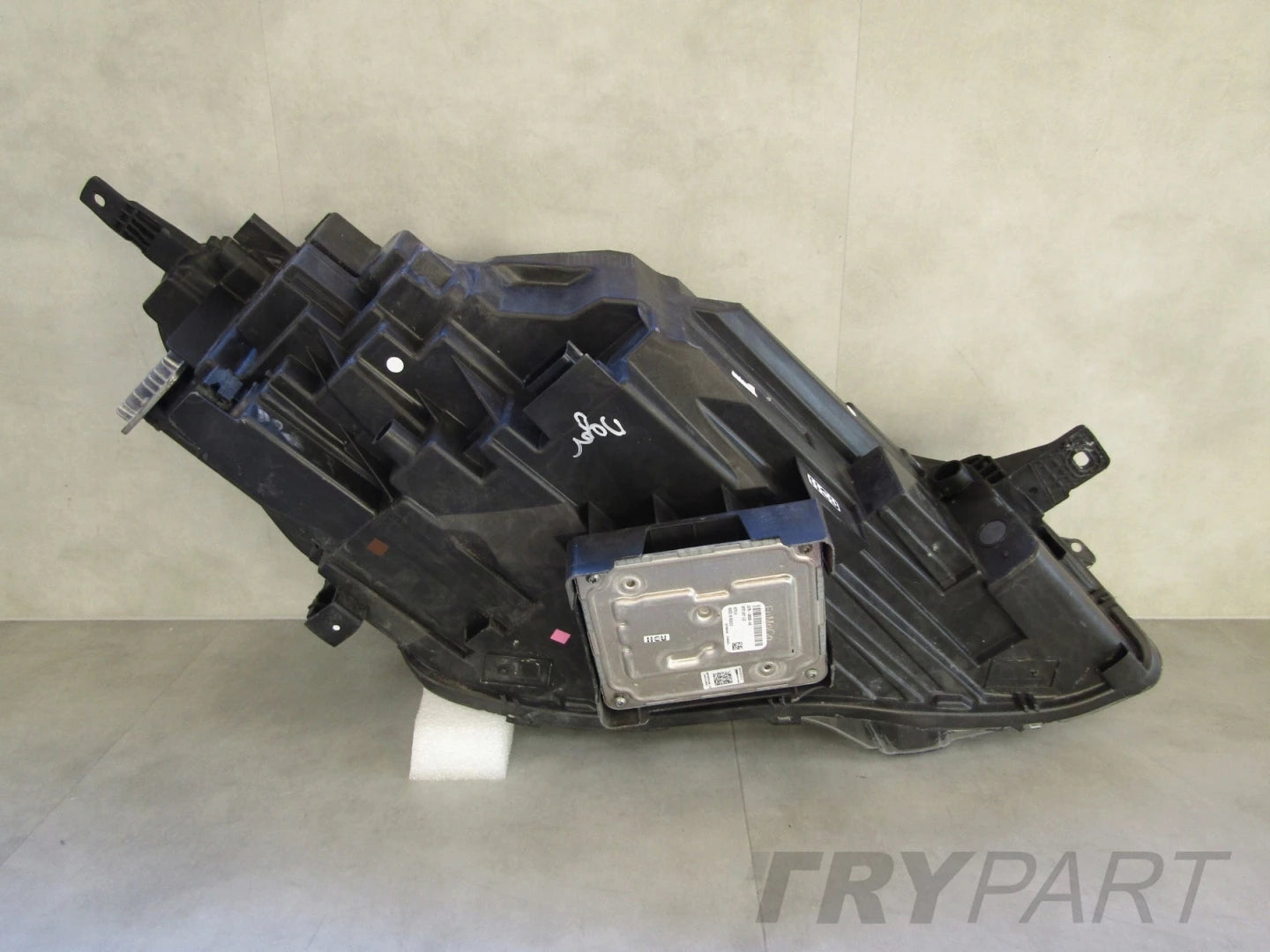 Front Headlight Ford Kuga MK3 LED 19-24 LH LV4B 13E015 FH