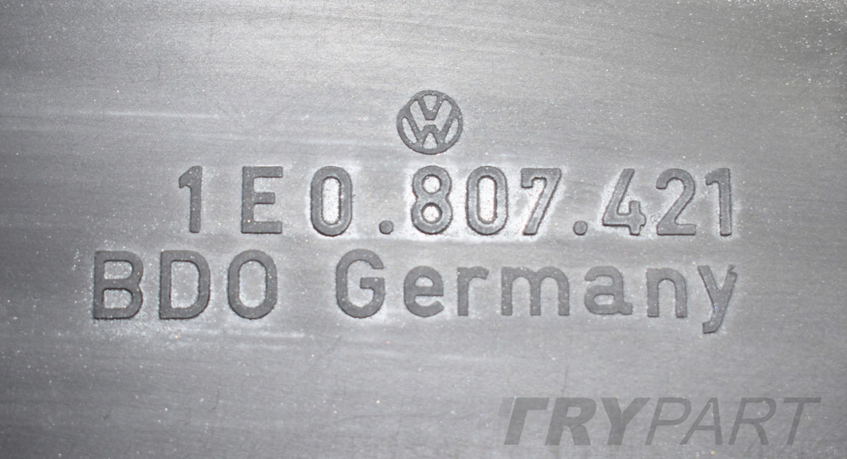 VW GOLF IV CABRIO 1E0 REAR BUMPER SUPER CONDITION ORG