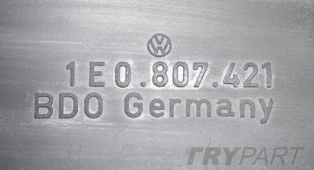 VW GOLF IV CABRIO 1E0 REAR BUMPER SUPER CONDITION ORG