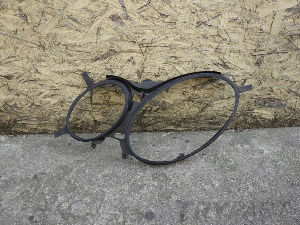 MERCEDES E CLASS 211 W211 SEAL FRAME HEADLIGHT LEFT
