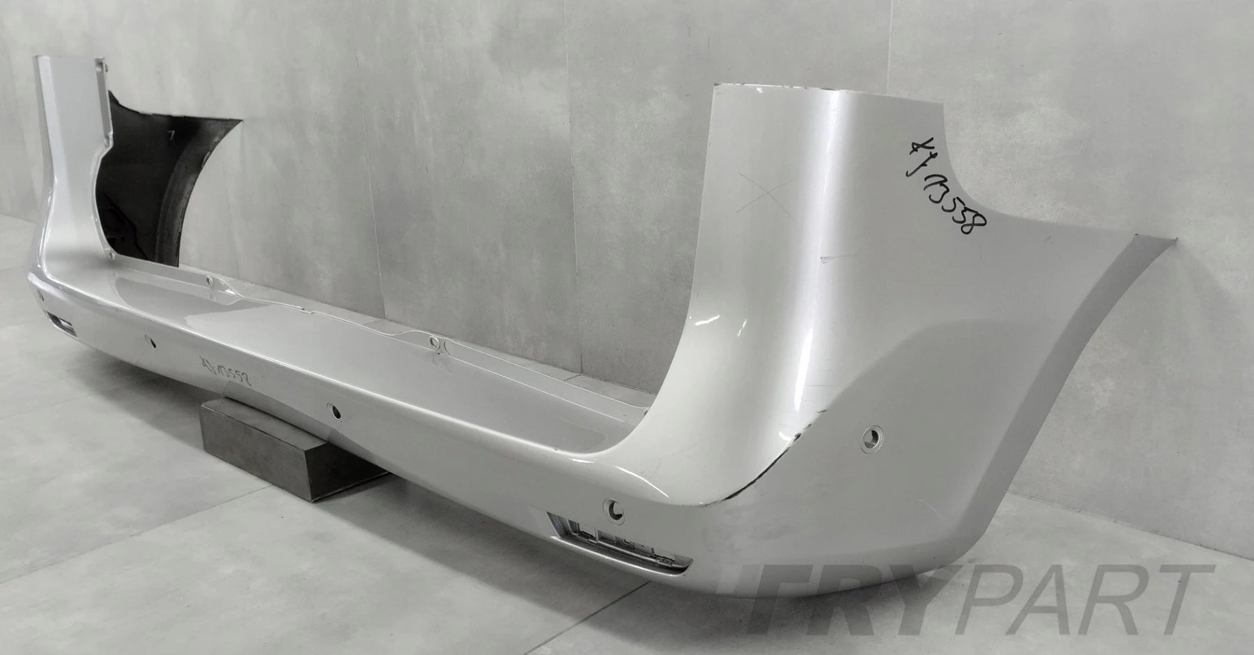 Rear Bumper MERCEDES VITO W447 14-19 / Short