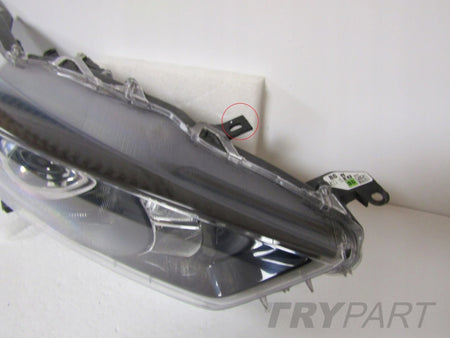 TOYOTA YARIS 4 IV HEADLIGHT STANDARD LENS 20- / MAZDA 2 22- RH