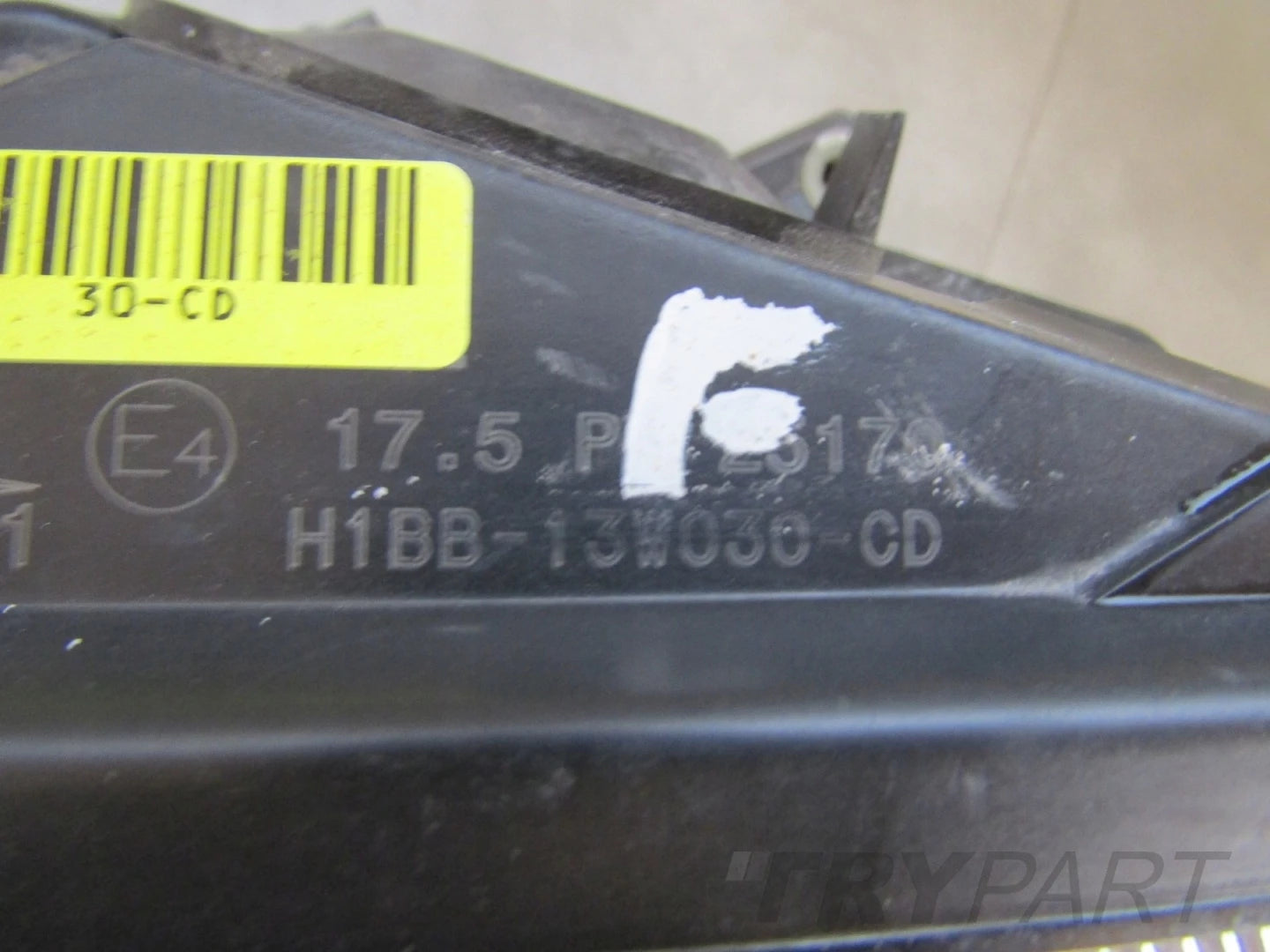 HEADLIGHT FORD FIESTA MK8 17-21 STANDARD LENS LH LEFT H1BB-13W030-CD