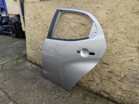 TOYOTA YARIS 4 IV P21 2020- Rear Left Door