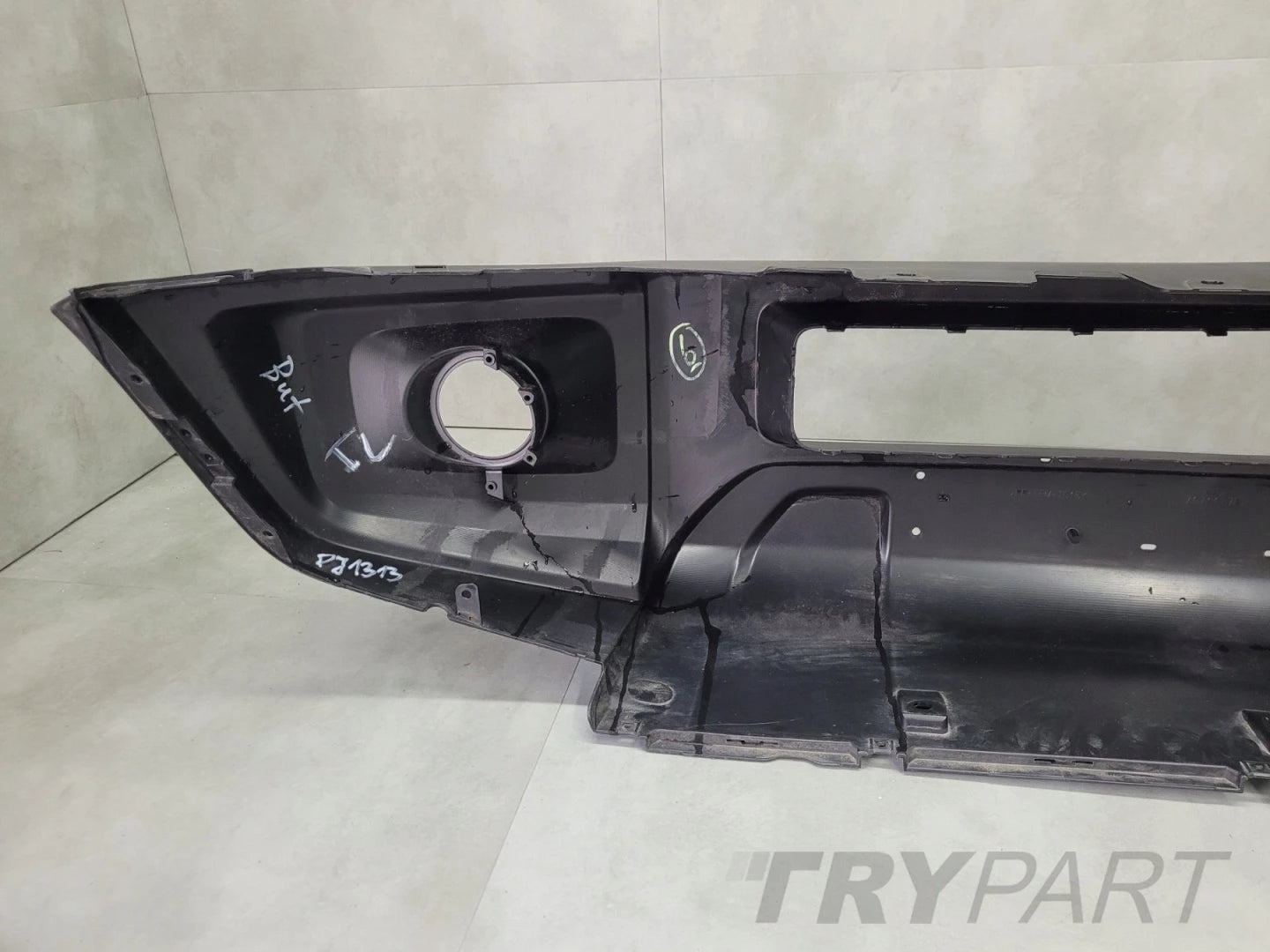 Front Bumper Suzuki Jimny 4 IV 18-