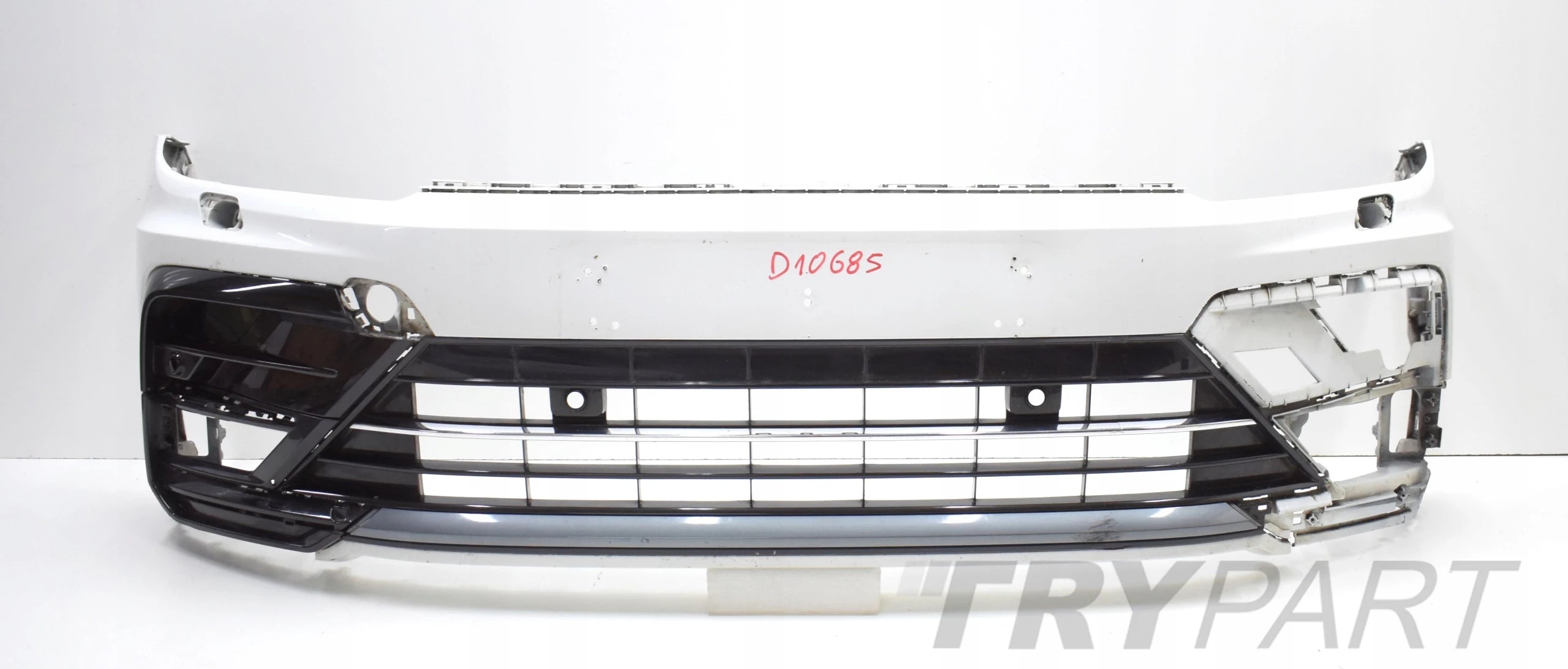 VW TIGUAN II 5NA R LINE FRONT BUMPER ORG