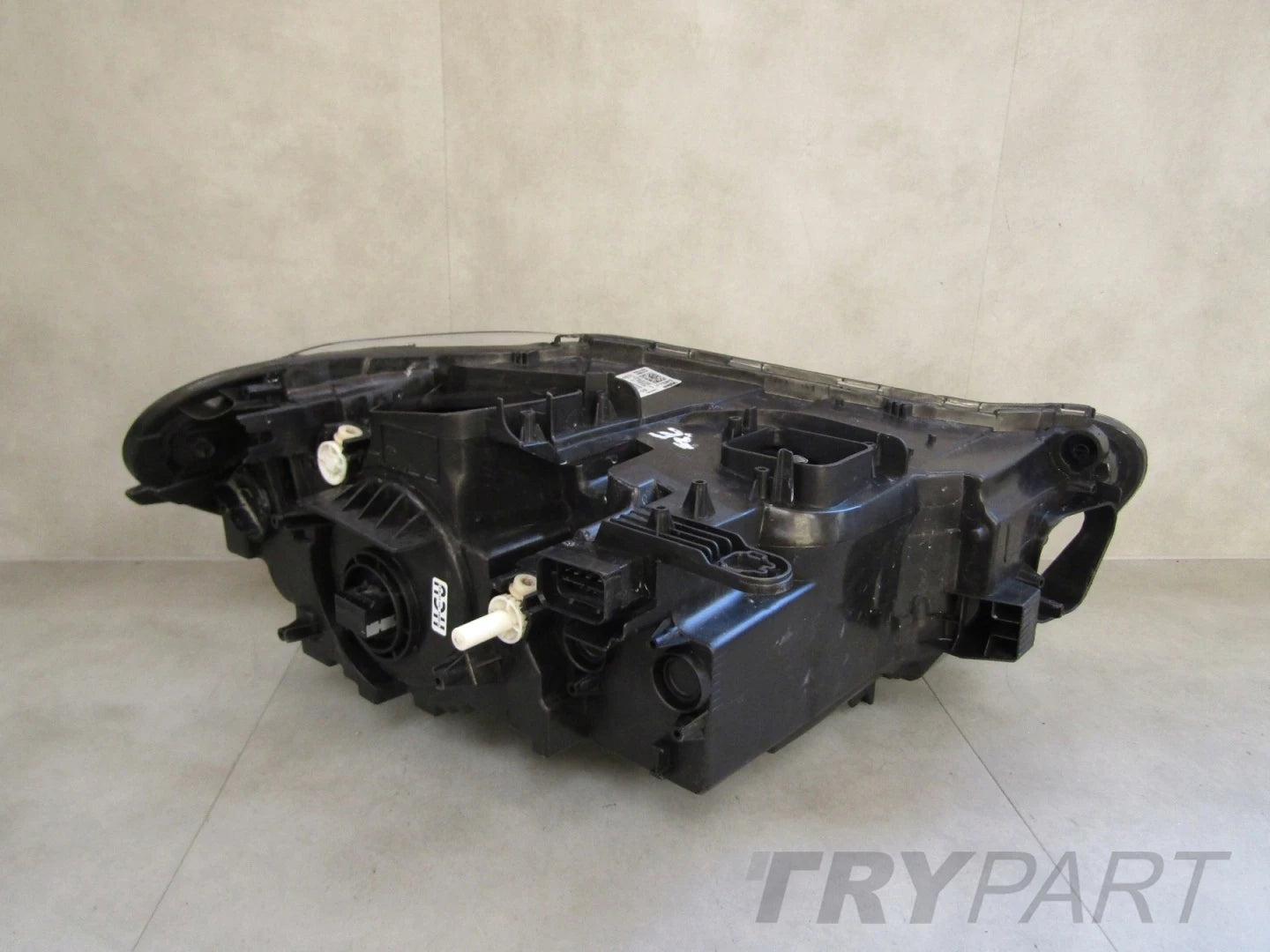 BMW X1 F48 LED Headlight 15-19 LH LEFT 7495003