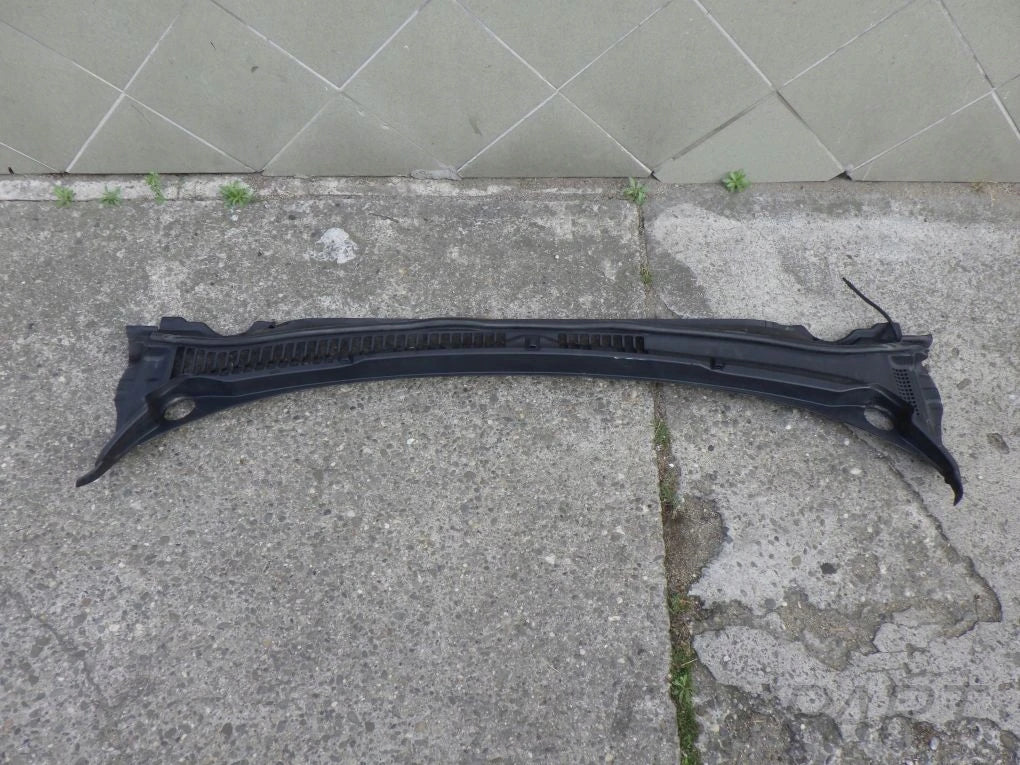 FORD MONDEO MK5 V DS73-F02216-F under-dashboard panel