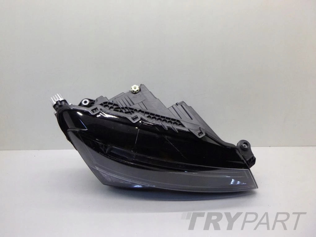 SKODA SUPERB LIFT III 3V0 3V1 FULL LED RIGHT