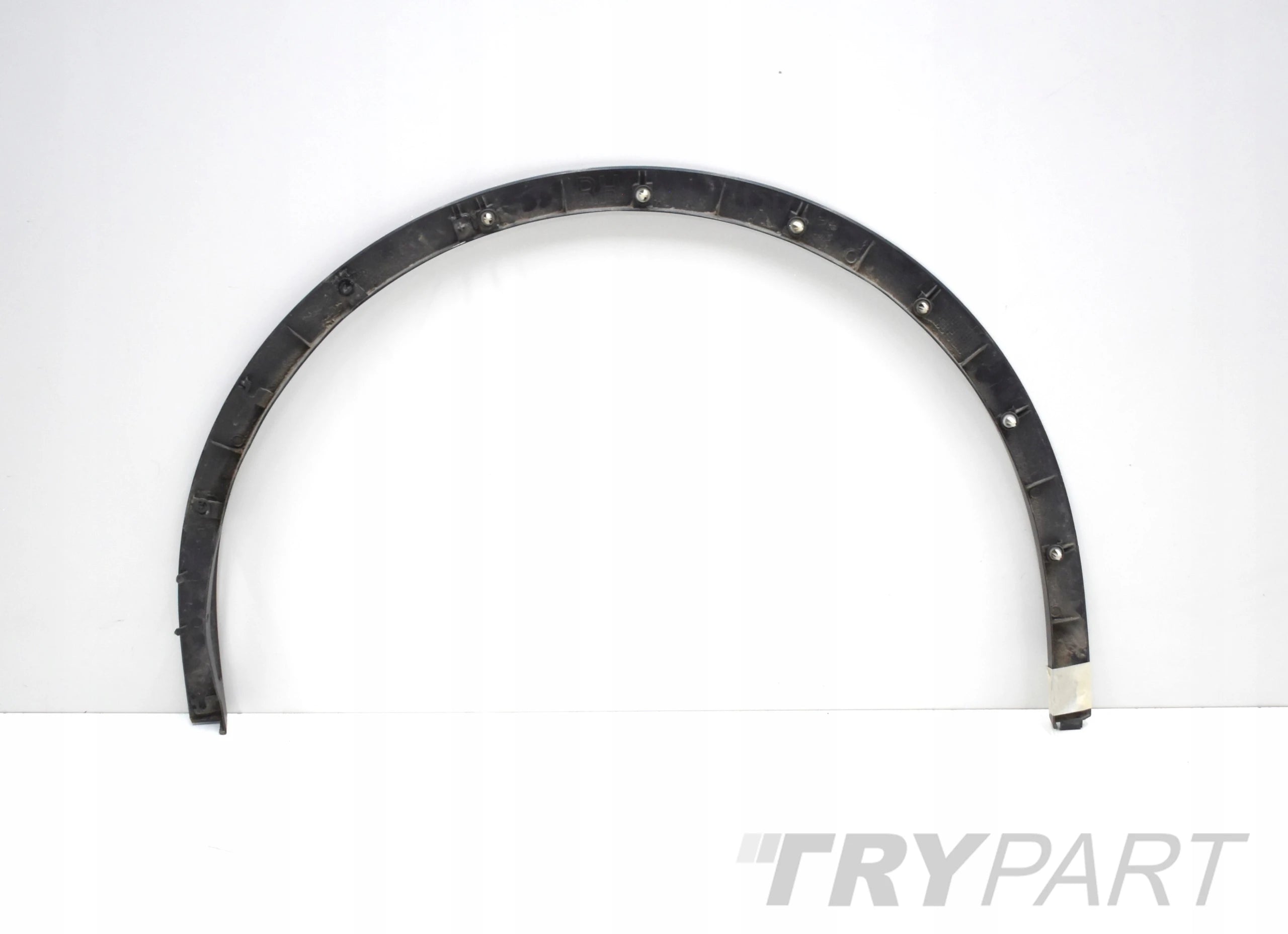 TESLA MODEL Y RIGHT FENDER TRIM FRONT ORIGINAL