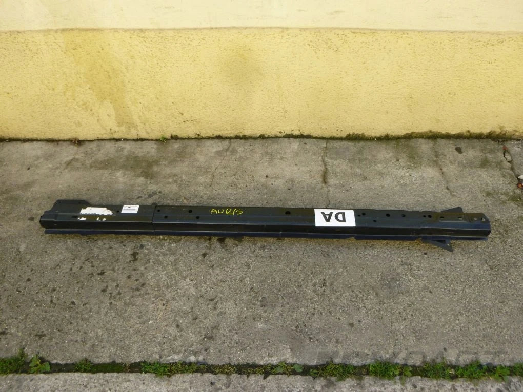 TOYOTA AURIS II 12- Right Sill Reinforcement