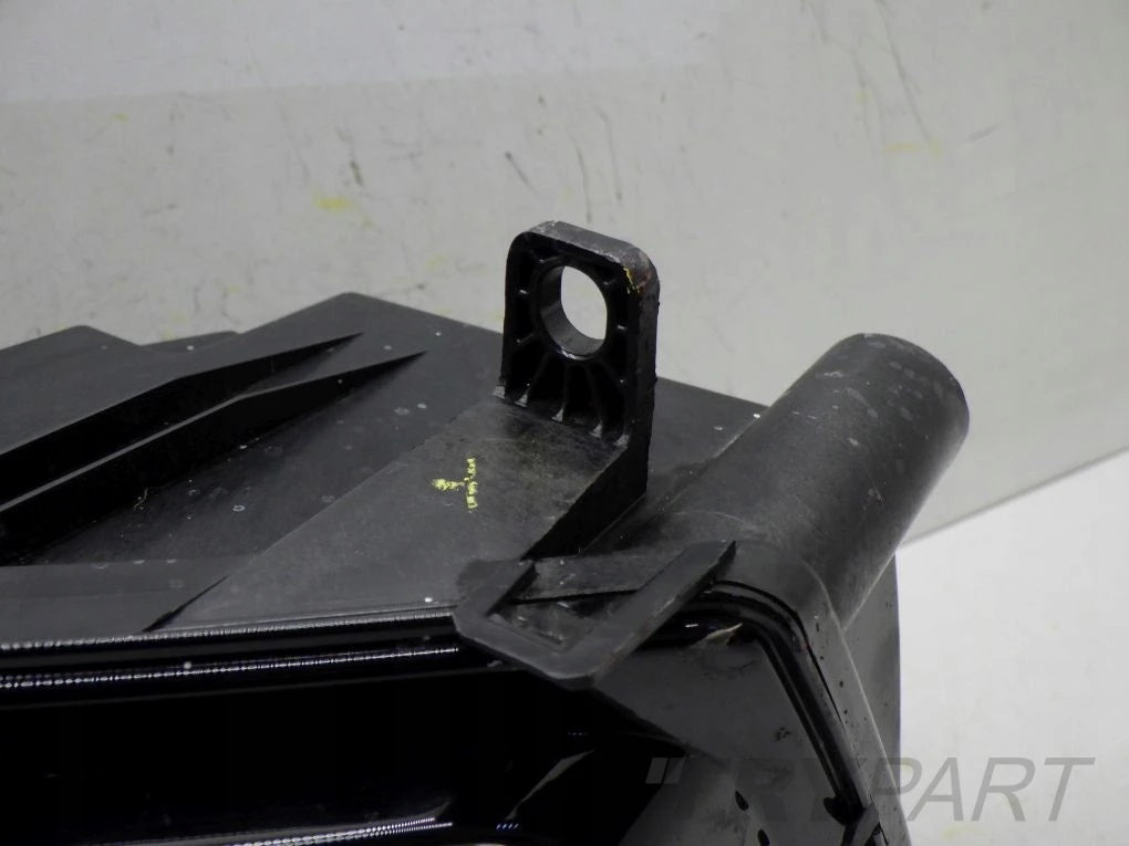 VW TOURAN 2 II 5TA 15- halogen left