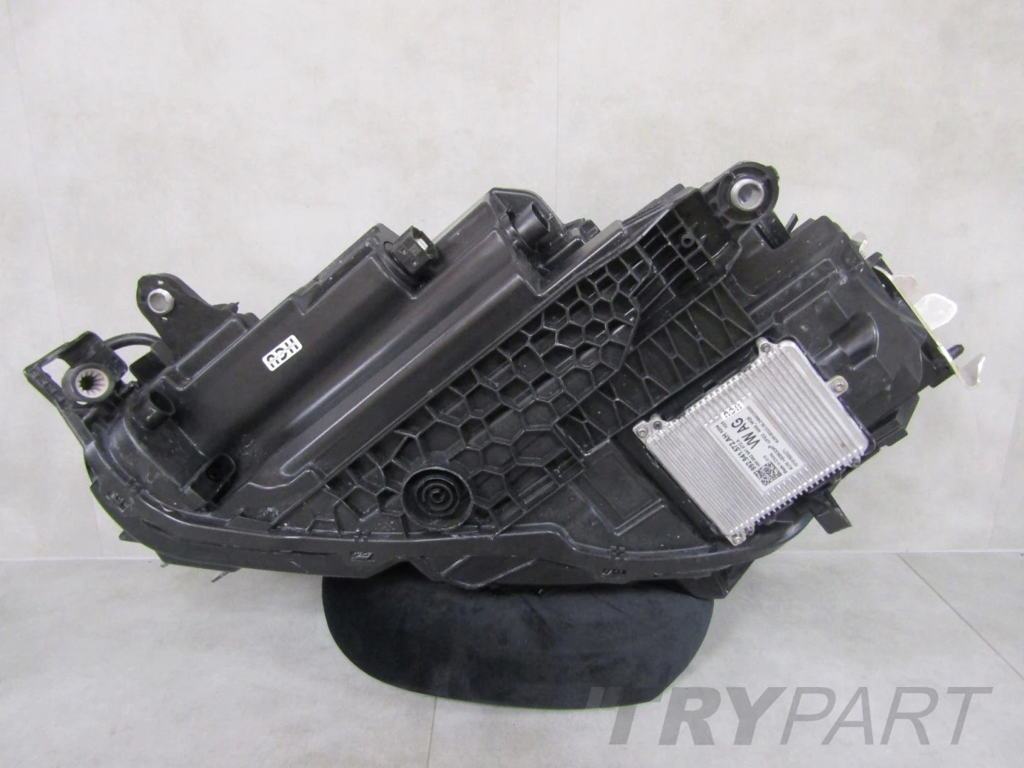 SKODA SUPERB IV FULL LED CRYSTAL LIGHTING HEADLAMP RIGHT 3P1941016B 2