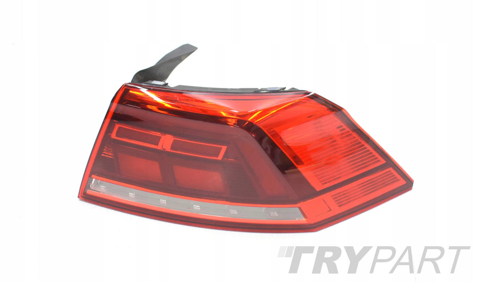 VW PASSAT B8 3G5 LAMP RIGHT REAR SEDAN ORG EU 3G5945096E