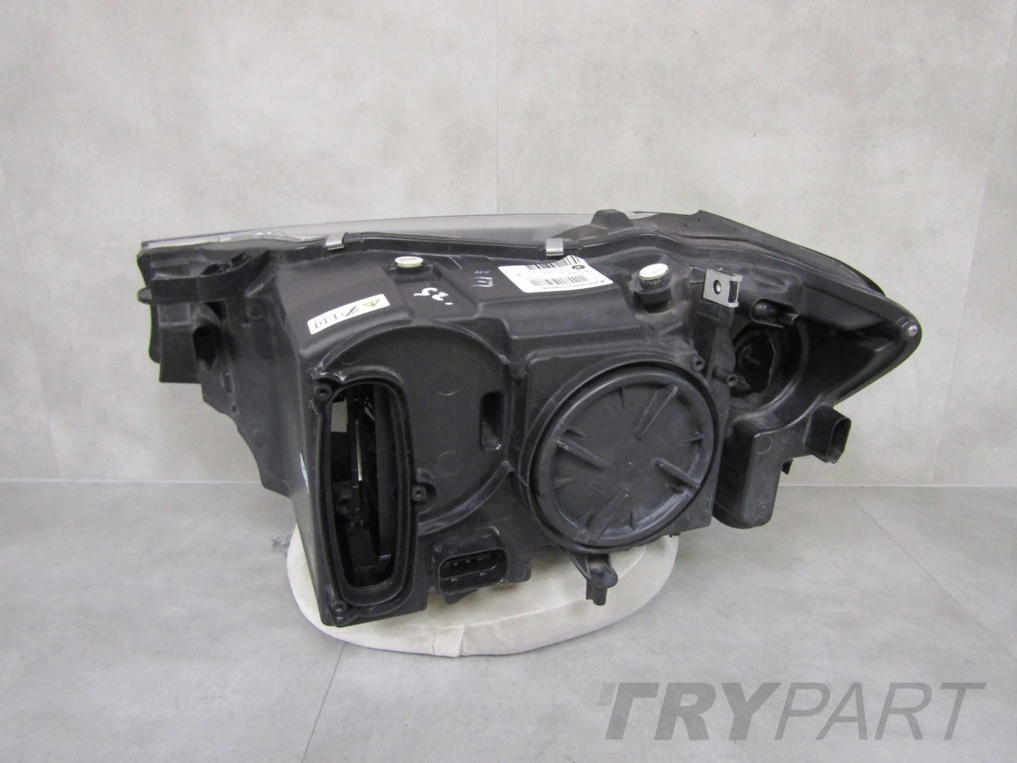 BMW X3 F25 LIFT LCI Xenon Headlight Right RH 14-17 7400018