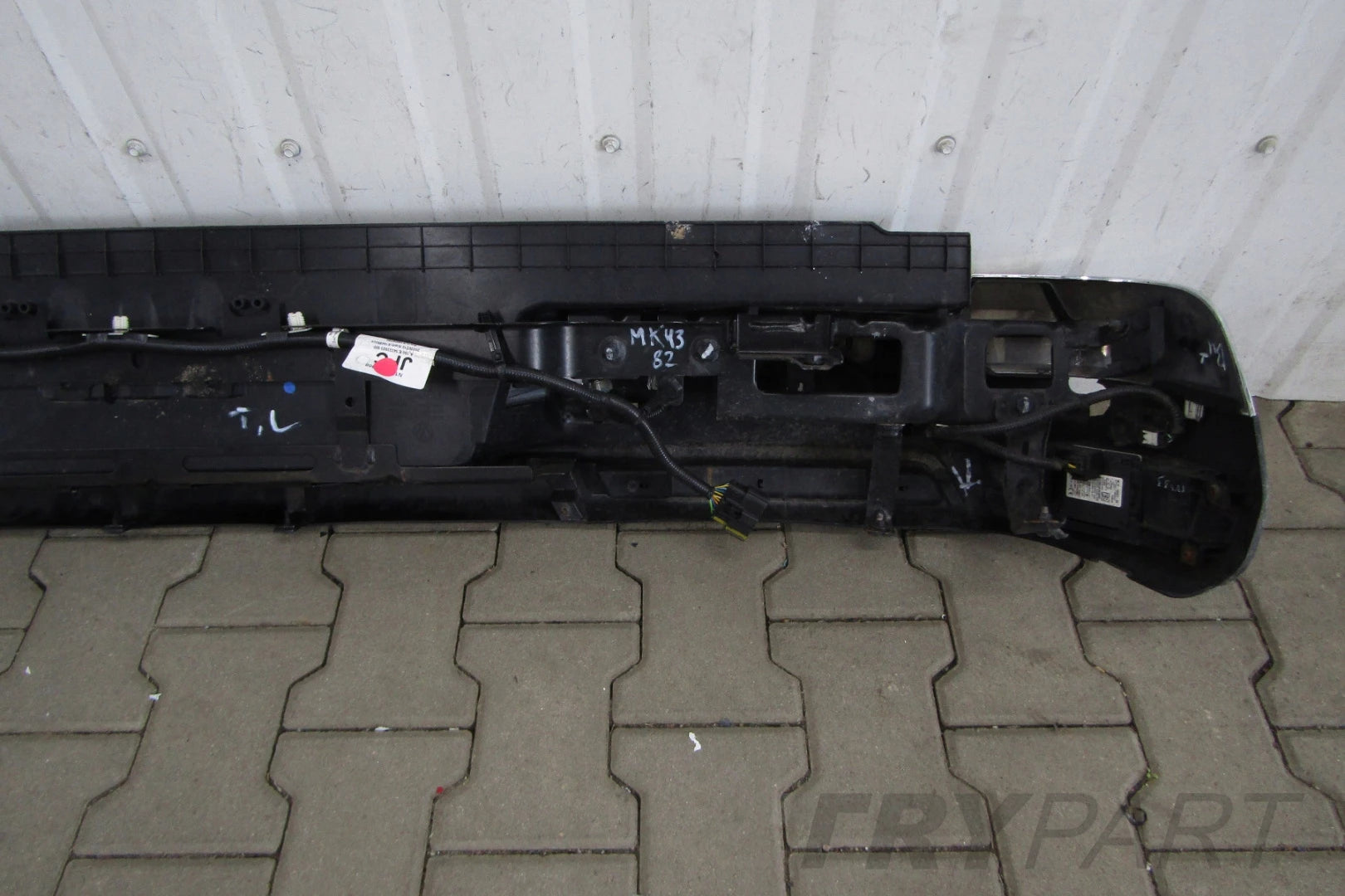 Rear Bumper VW VOLKSWAGEN AMAROK II 2 2023-