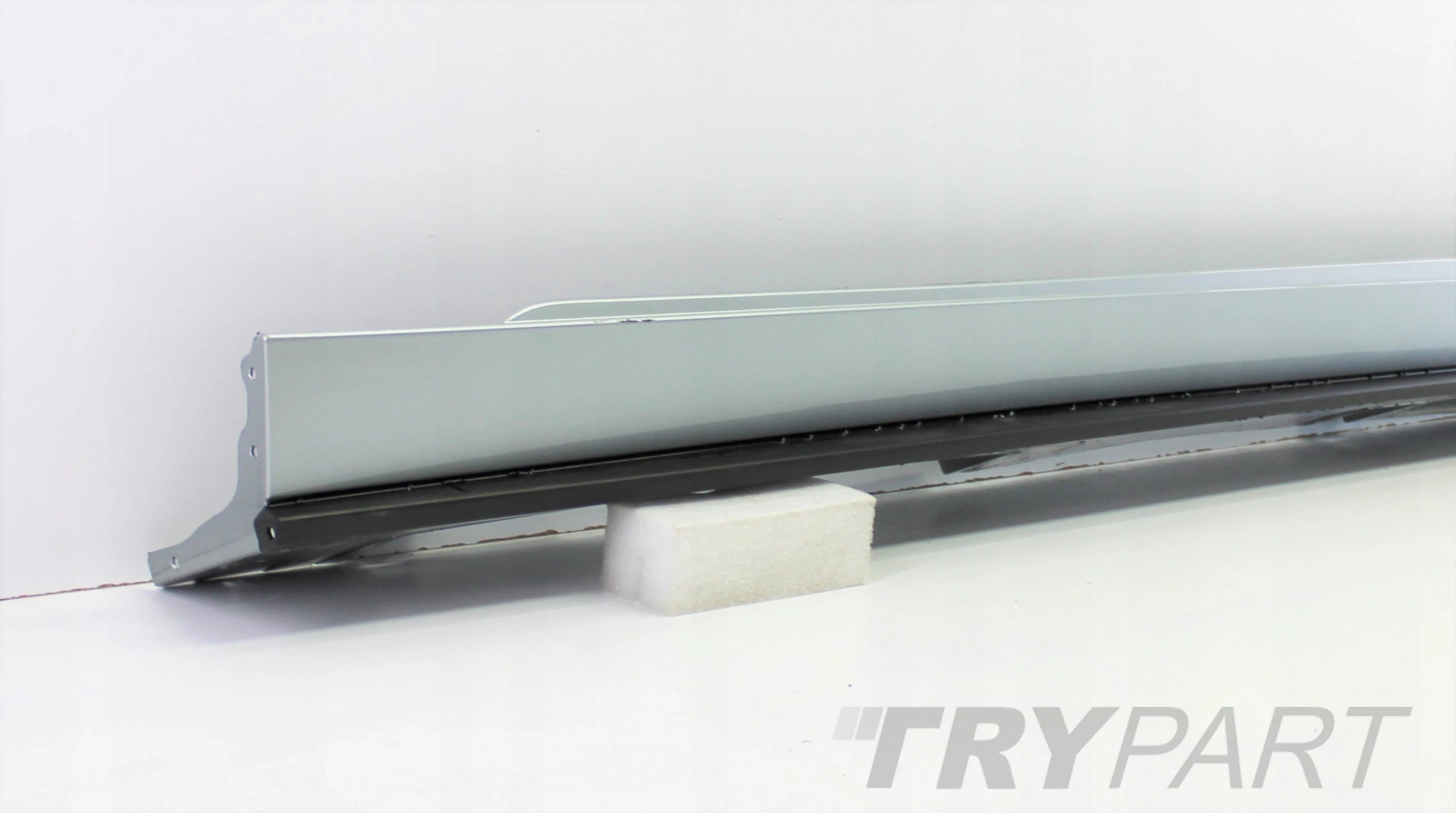 MAZDA 3 GT SPORT RIGHT SILL PANEL ORG