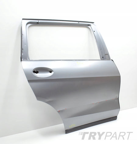 BMW X7 G07 Rear Right Door + Trim Strip