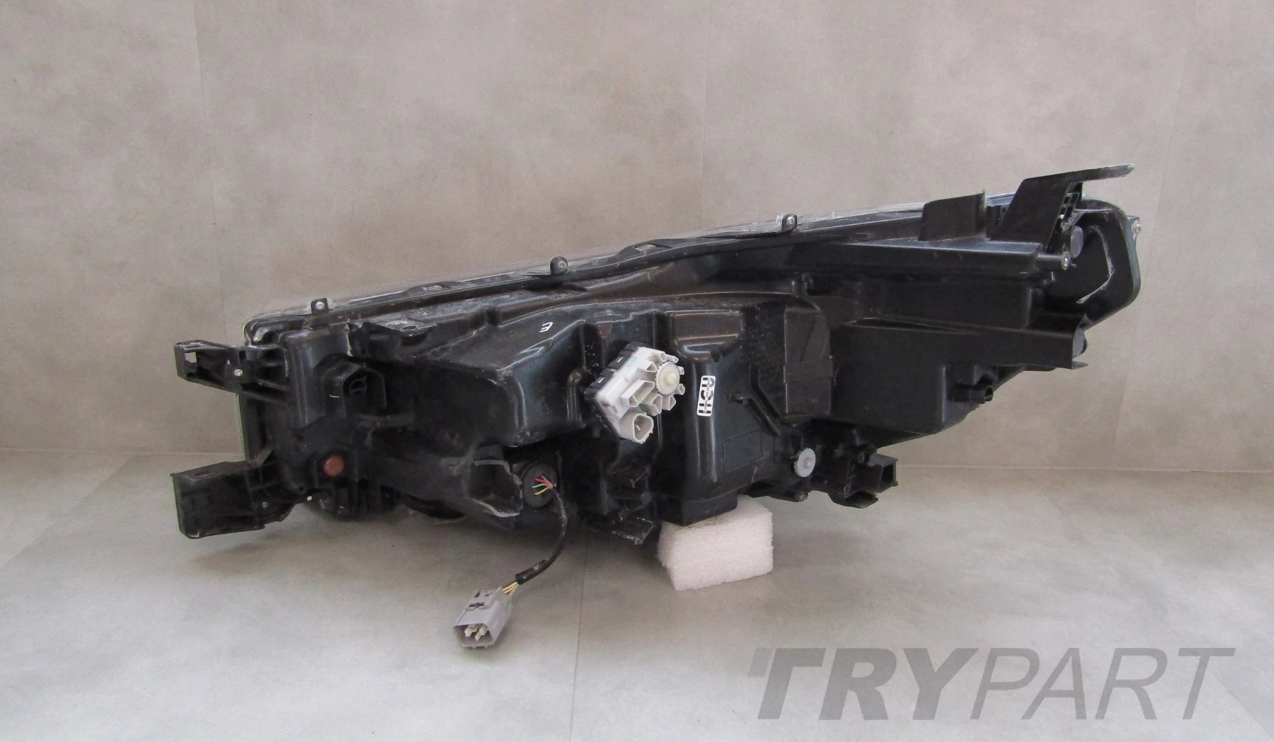 HEADLIGHT TOYOTA HILUX VIII 8 LIFT FULL LED 20- RH