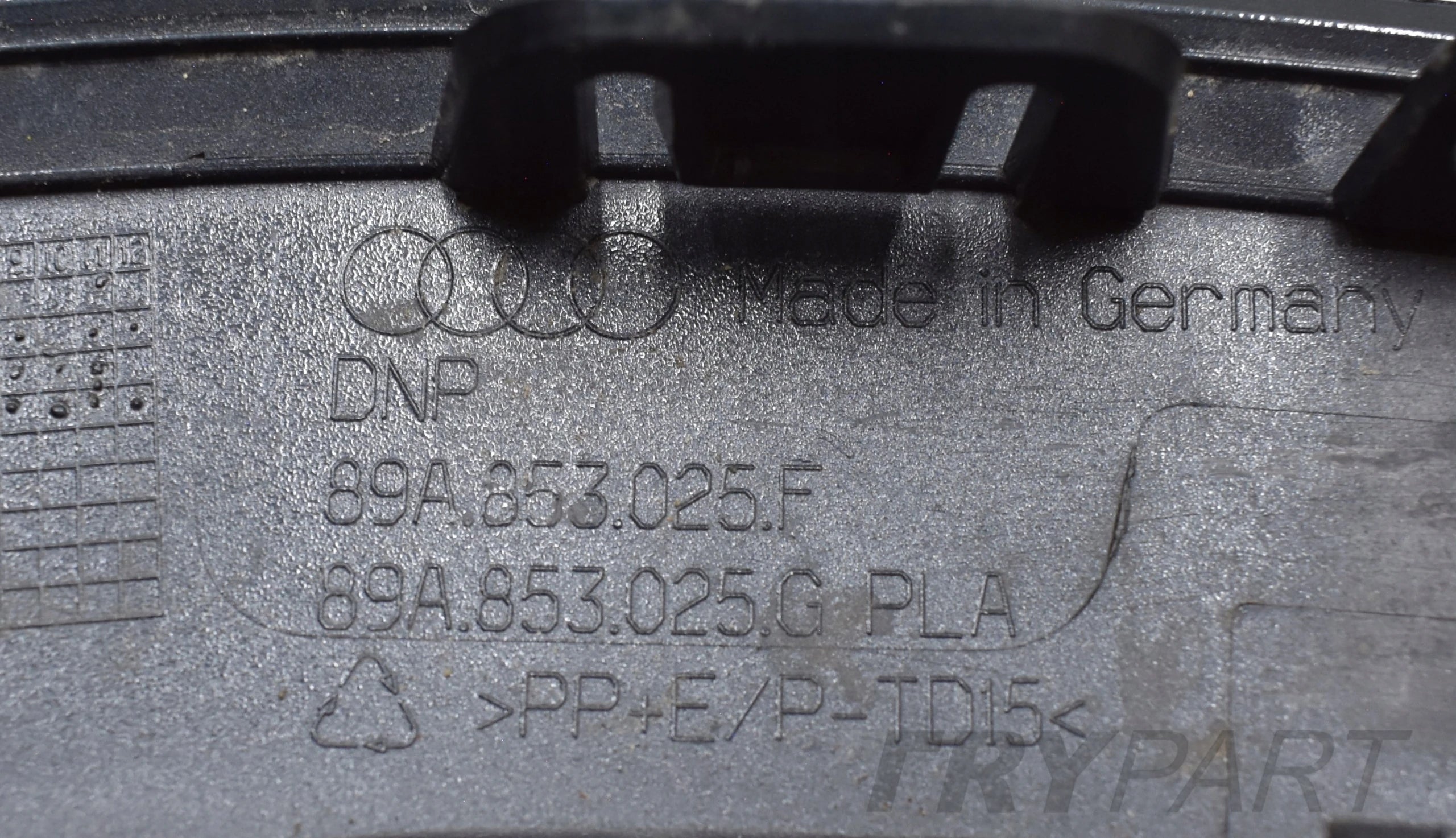 AUDI Q4 E TRON 89A LEFT FRONT FENDER MOLDING ORG