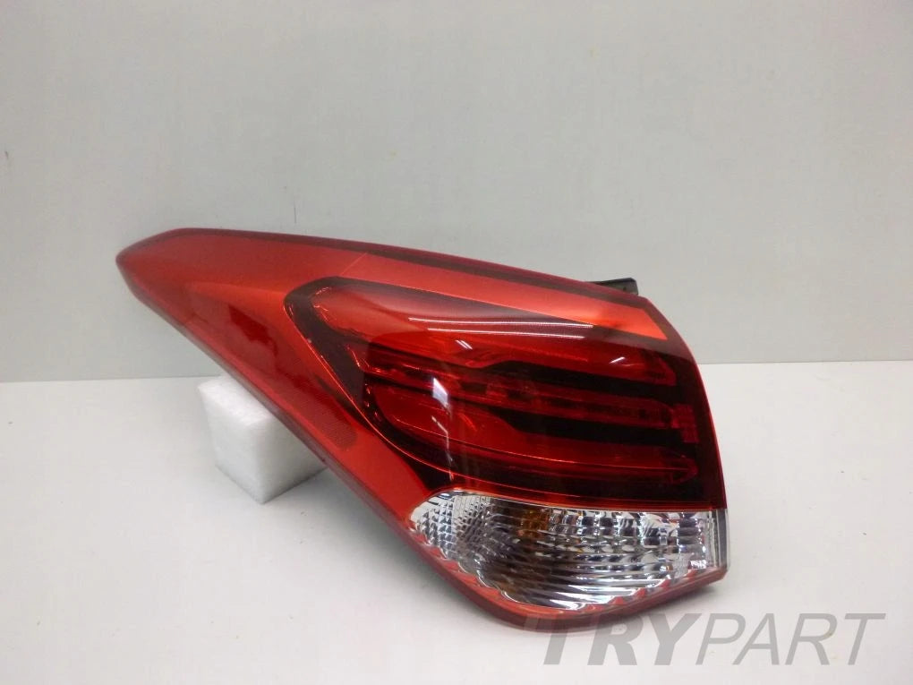 HYUNDAI I40 i40 15- LIFT SEDAN Left Rear Lamp