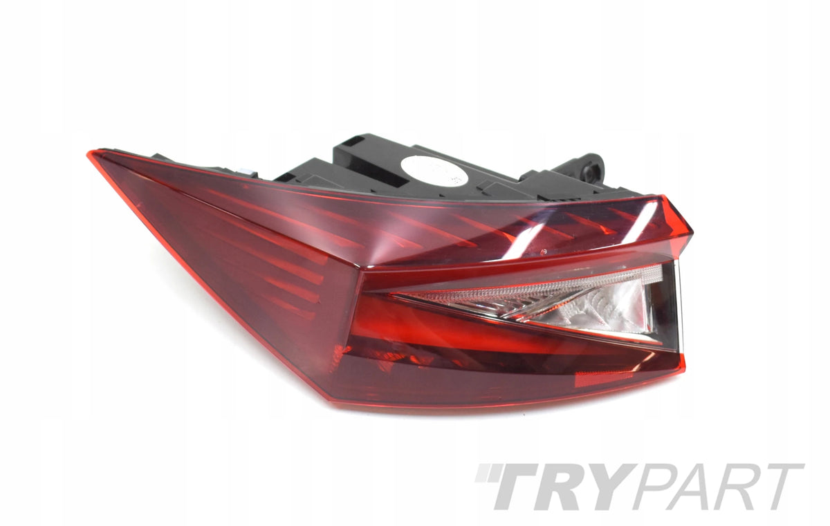 SKODA ENYAQ 5LA LEFT REAR LIGHT EU LED 5LA945207A