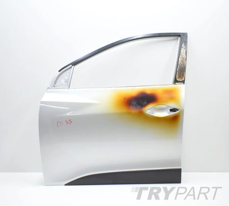 HYUNDAI IX35 LEFT FRONT DOOR GENUINE
