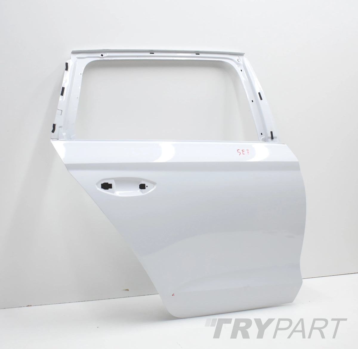 SKODA OCTAVIA IV 5E7 RIGHT REAR DOOR ORIGINAL ESTATE