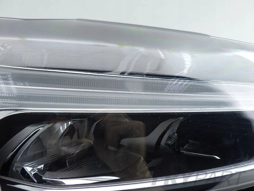 VOLVO XC 60 XC60 FULL LED MID II 17- RIGHT HEADLIGHT
