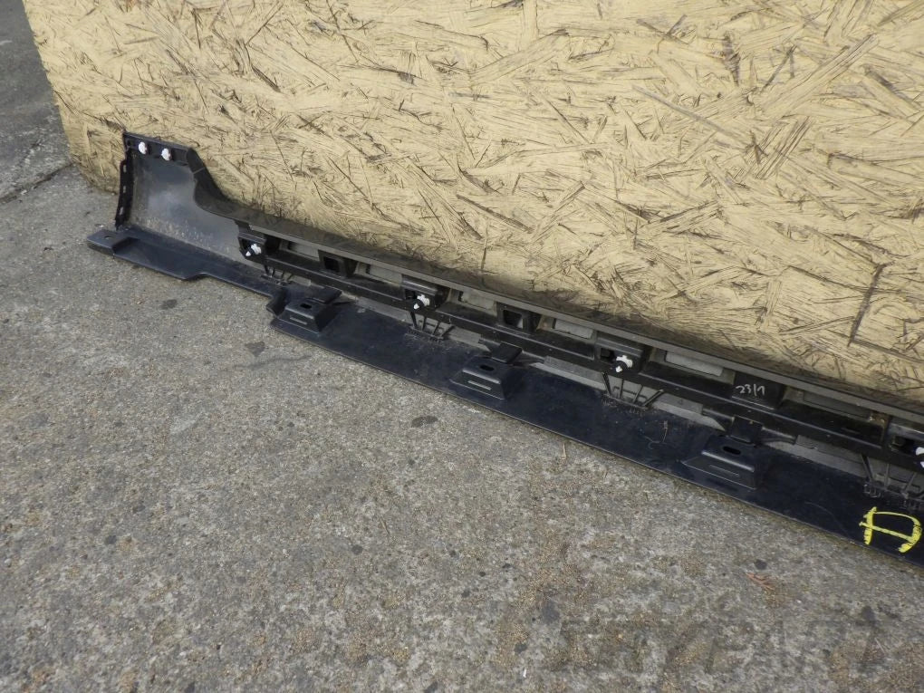 VW PASSAT B8 3G0 14- Door Sill Strip Right Left