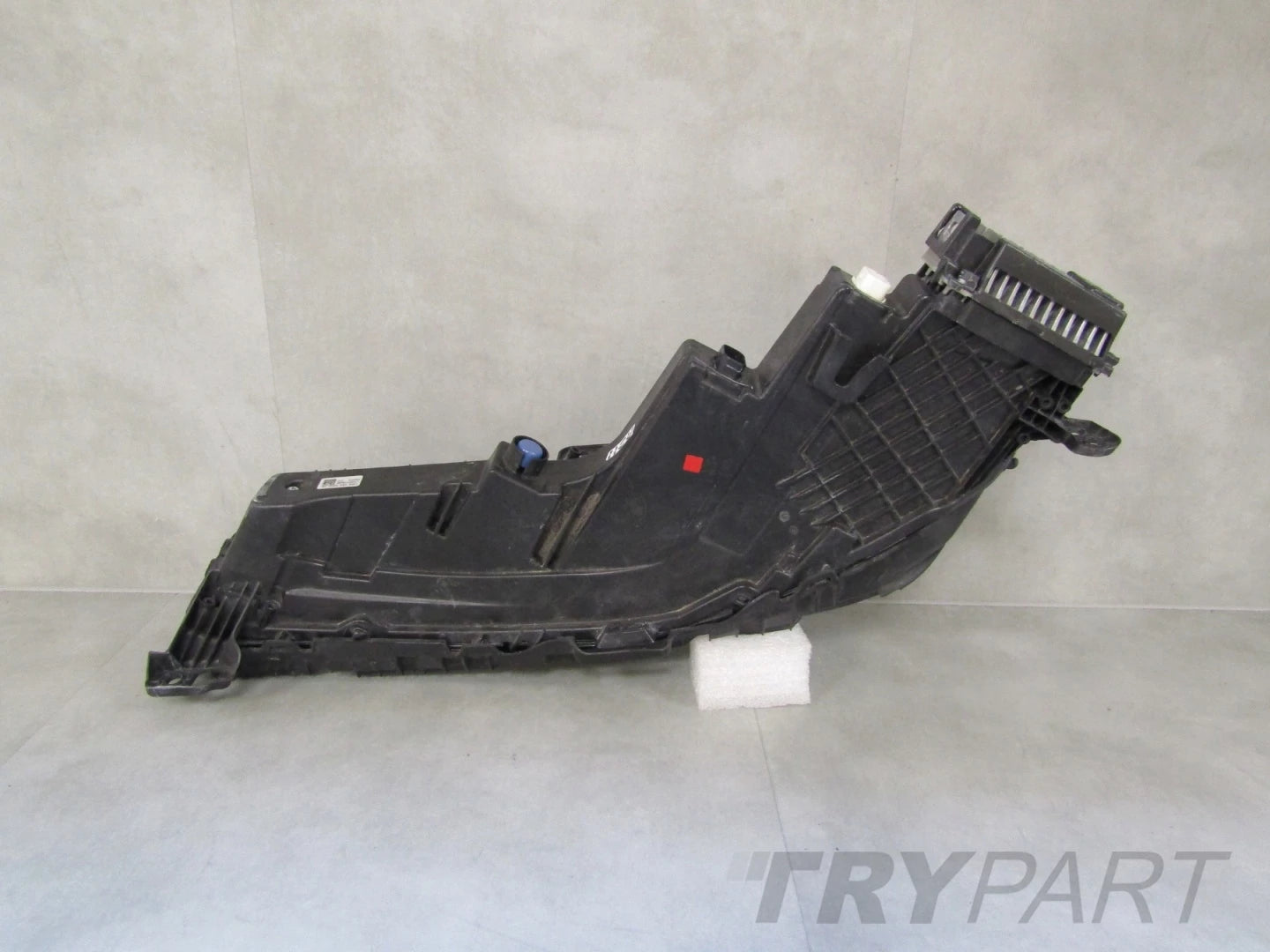 BMW 7 G70 LED DRL SVAROWSKI RH 22- 9879936 Headlight
