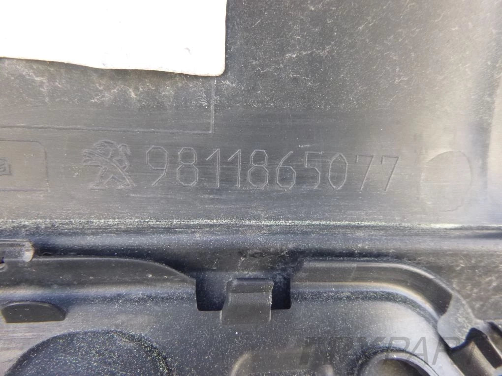 PEUGEOT 3008 II P84 GT 16- Rear Bumper