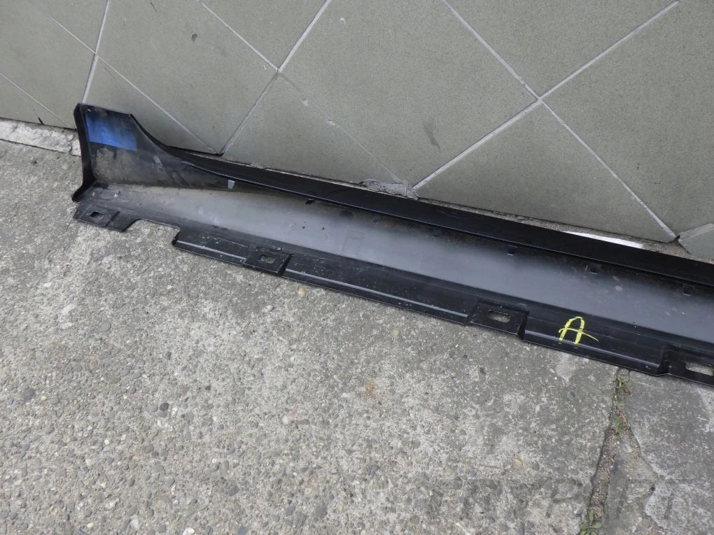 AUDI A5 SPORTBACK 8W 8W8 20- Left Sill Trim Strip