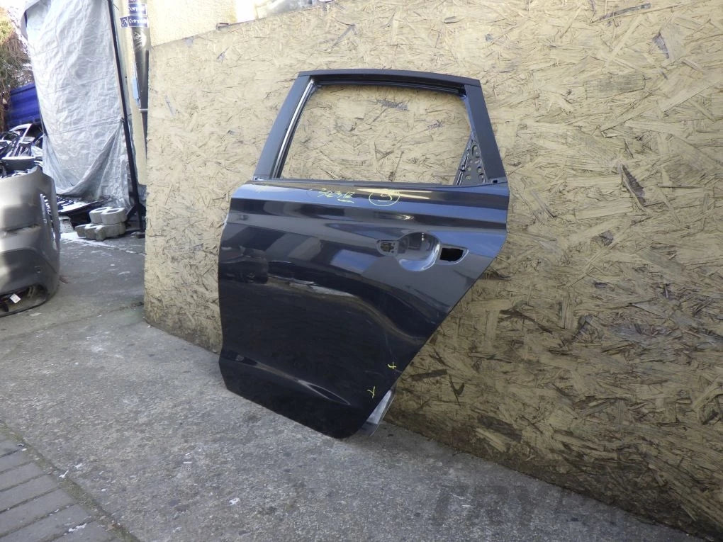 HYUNDAI I30 III 3 FASTBACK 17- rear left door