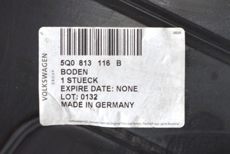 SKODA AUDI VW SEAT 5Q0 CARGO FLOOR WALL REAR 5Q0813116B