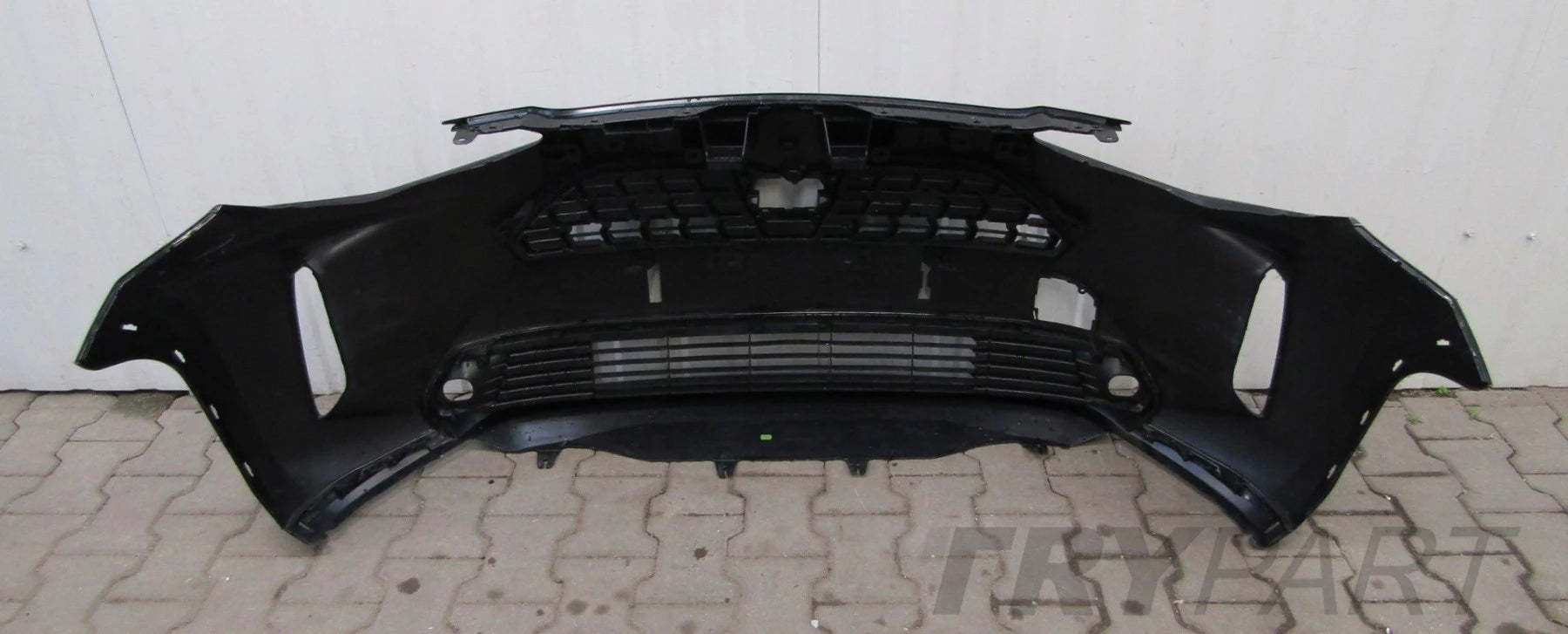 Front Bumper Toyota Yaris Cross 21-