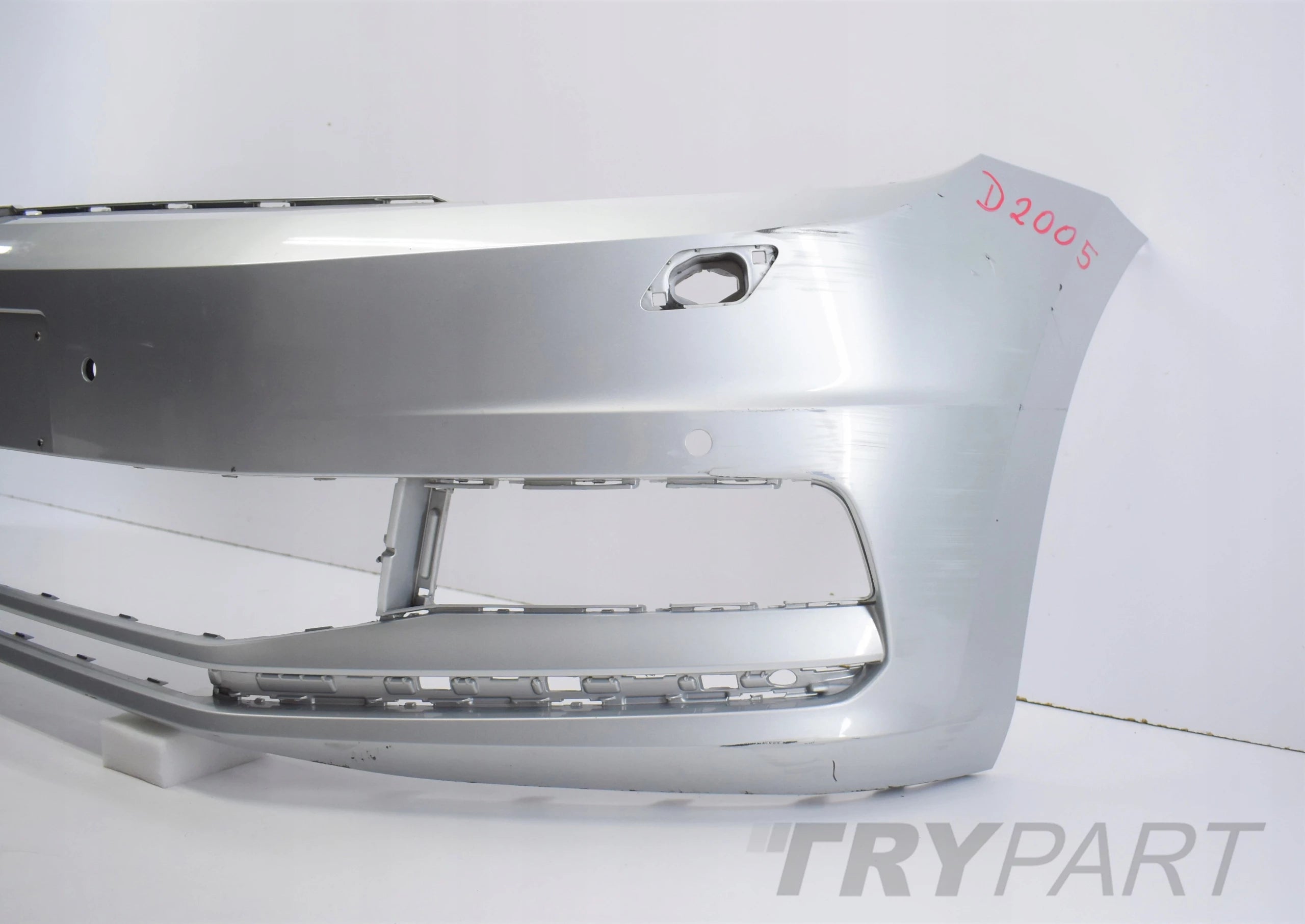 VW TOURAN 5TA FRONT BUMPER FRONT FRONT GENUINE