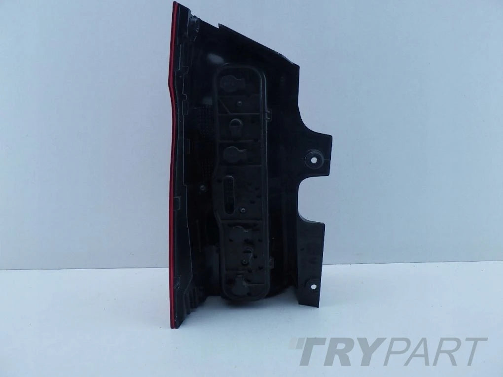 MERCEDES VITO 447 W447 14- Right Tail Lamp