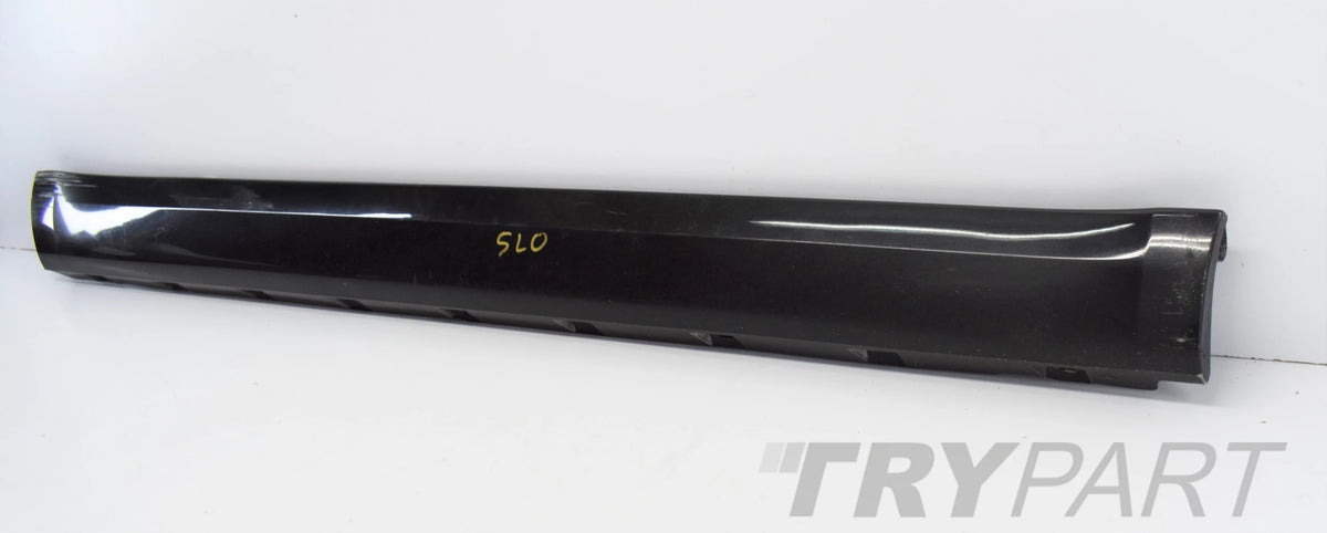 SKODA YETI 5L0 LIFT RIGHT SILL COVER