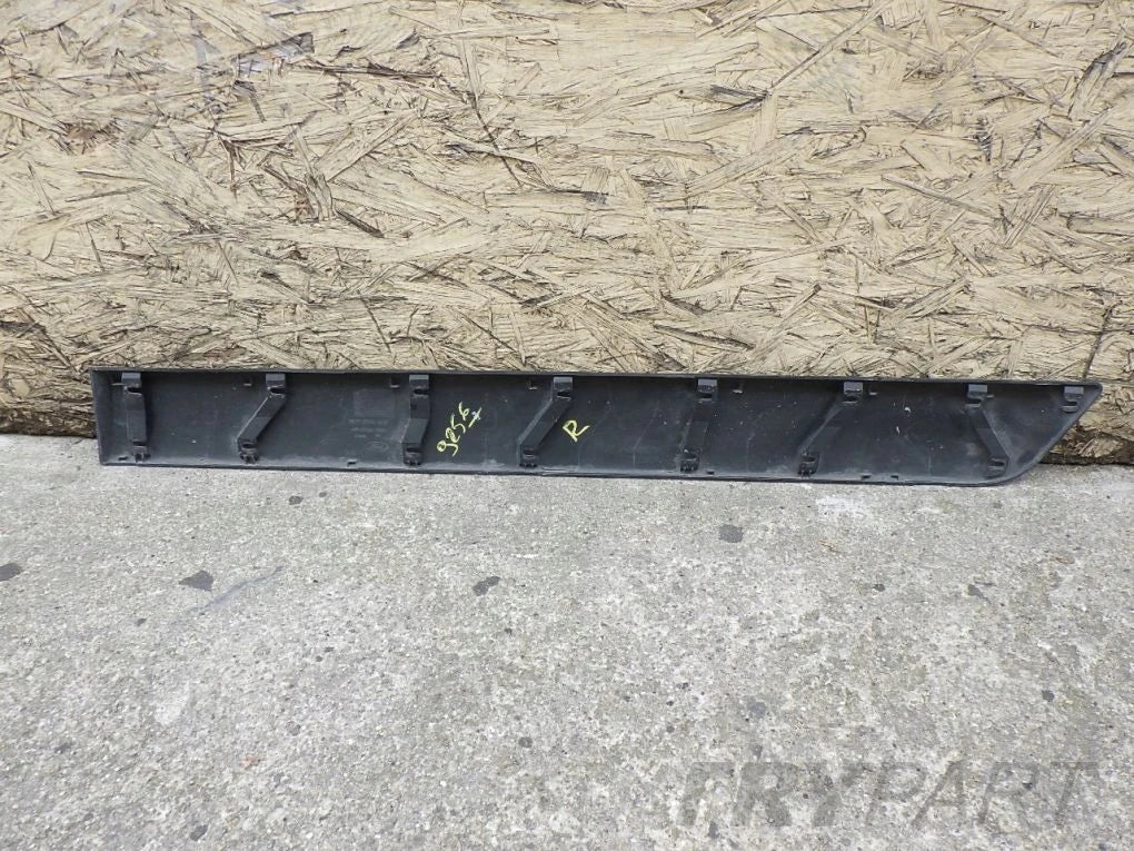 FORD TRANSIT CUSTOM 12- Front Door Trim Strip