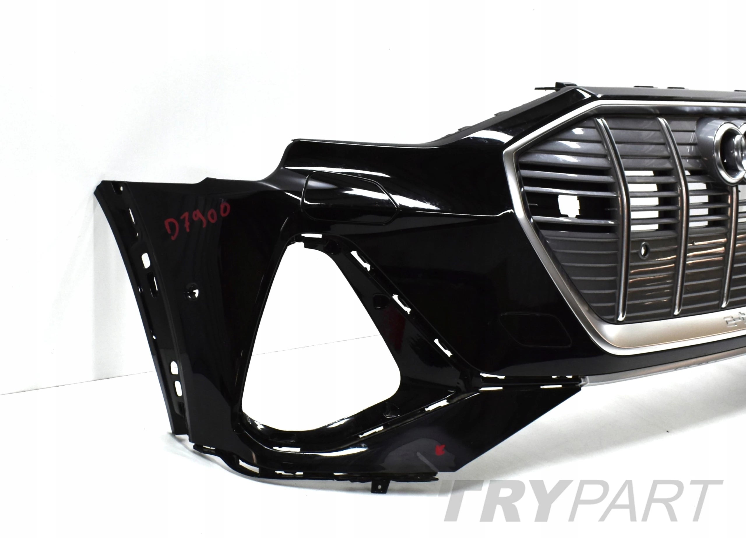 AUDI E TRON 4KE S LINE FRONT BUMPER ORG + GRILLE