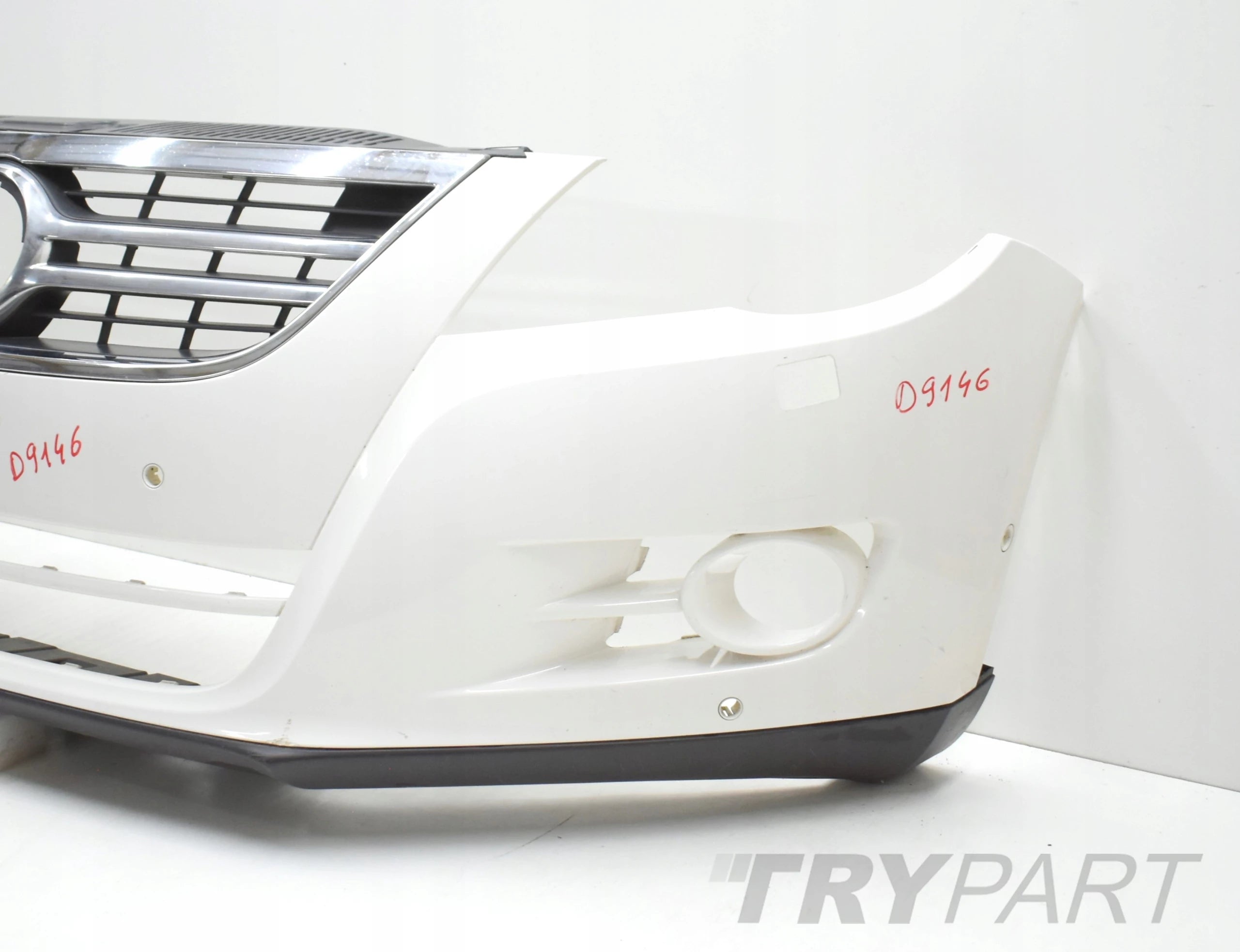 VW PASSAT CC 3C8 FRONT BUMPER ORG + GRILLE