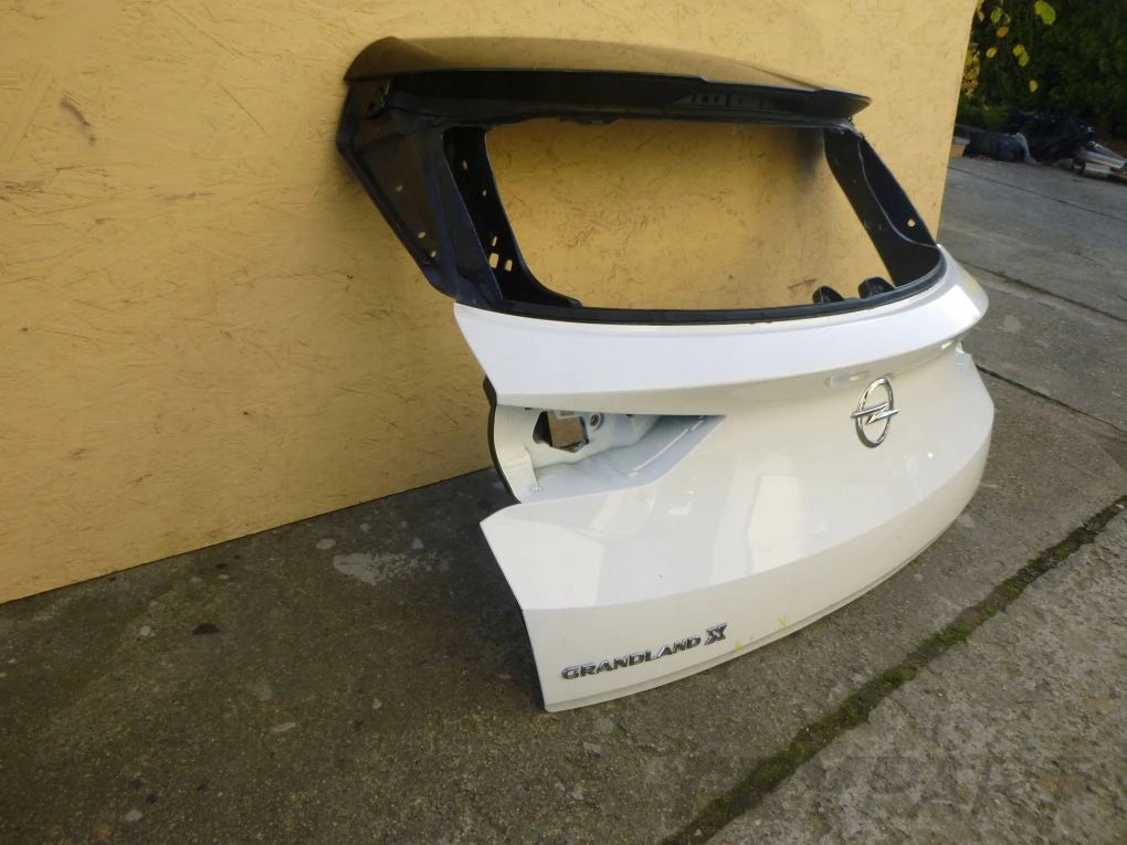 OPEL GRANDLAND X Rear Hatch