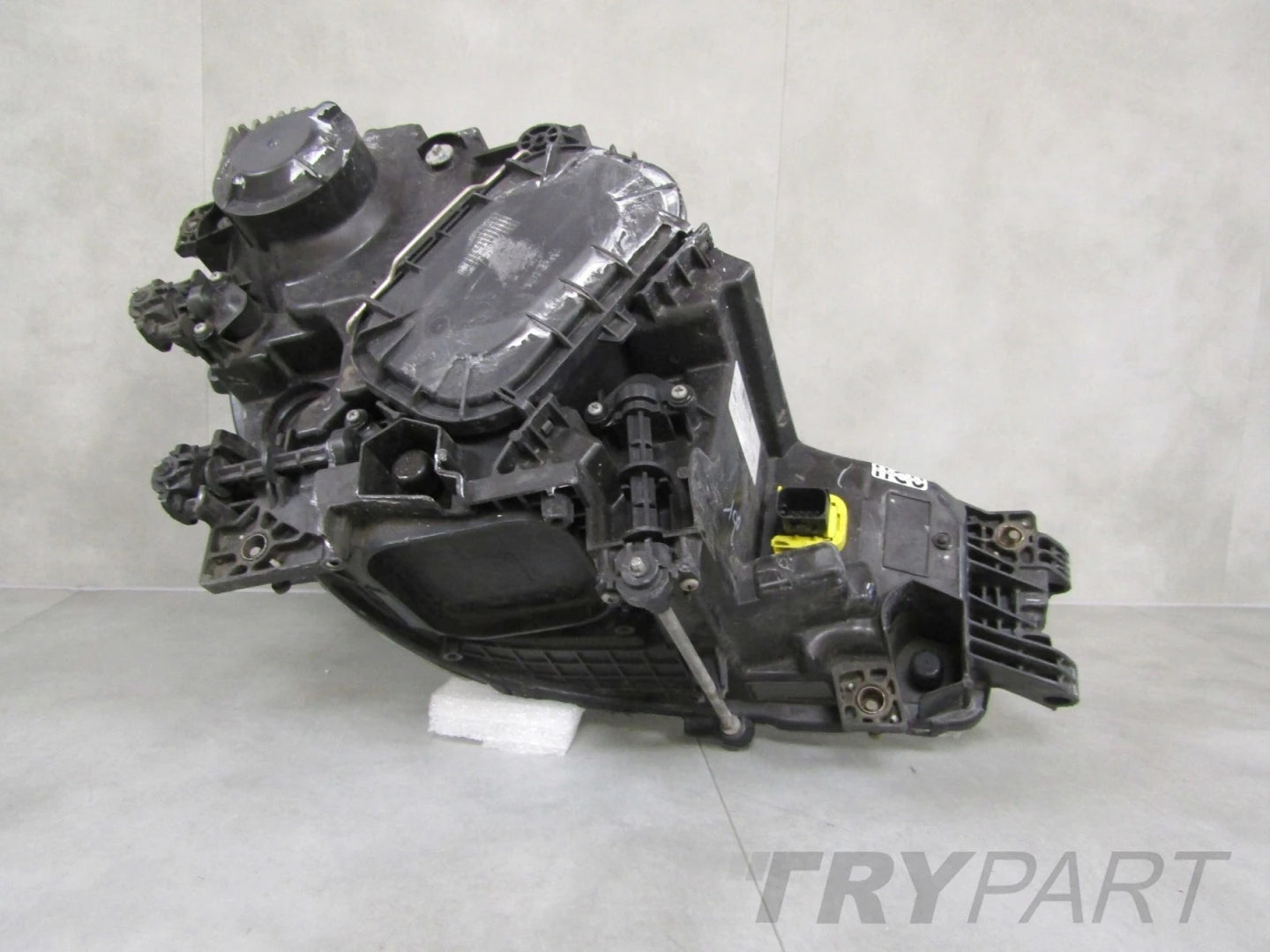 MERCEDES ACTROS MP4 STANDARD HEADLIGHT WITH LED LH LEFT A9618204039